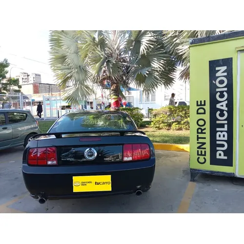 Ford Mustang GT 2008 Negro Caracas