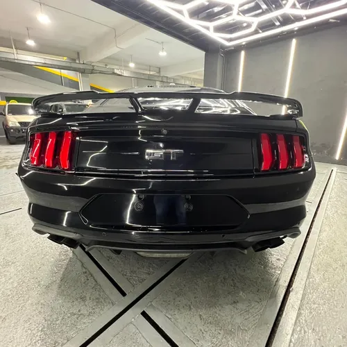 Ford Mustang GT 2018 Negro Caracas