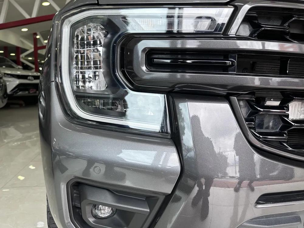 Ford Ranger 2024 Gris Caracas
