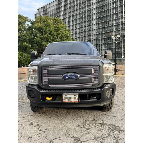 Ford F-250 Super Duty 2013 Gris Caracas
