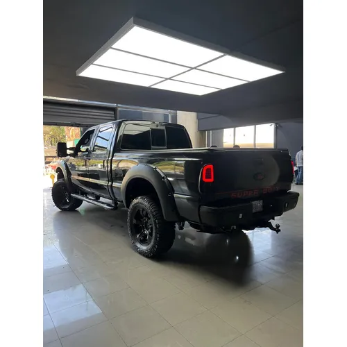Ford Super Duty 2012 Negro Caracas
