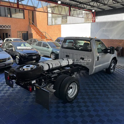 Ford F-350 Superduty 2013 Plateado Caracas