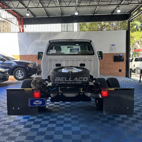 Ford F-350 Superduty 2013 Plateado Caracas