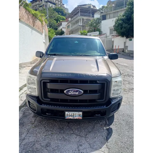 Ford Super Duty 2012 Gris Caracas