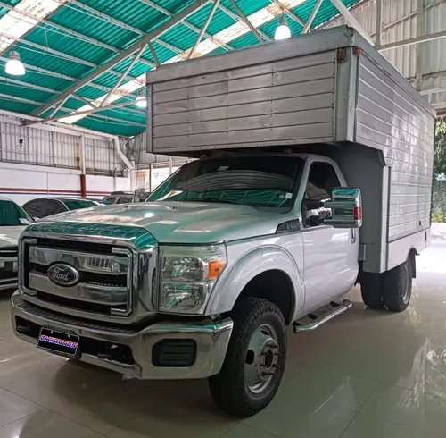 Ford F-350 Superduty 2011 Plateado Caracas
