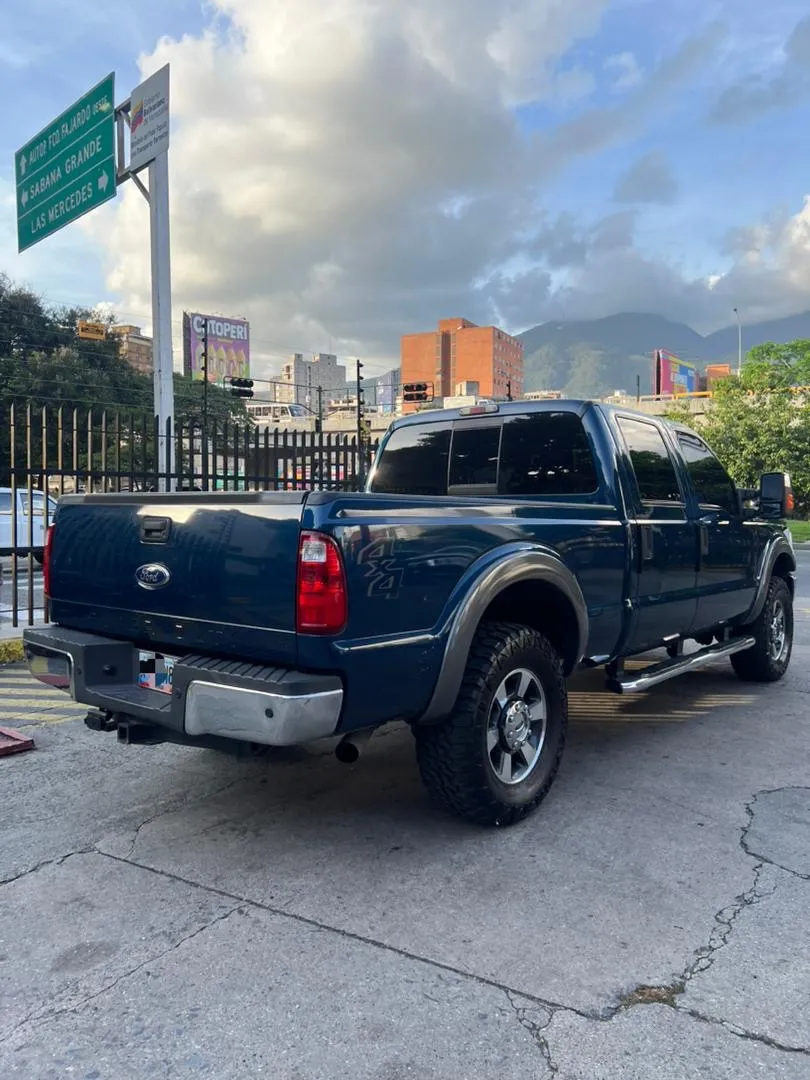 Ford F-250 Super Duty 2012 Azul Caracas