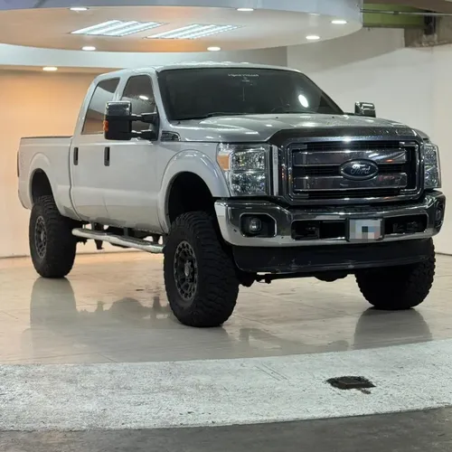 Ford F-250 Super Duty 2011 Plateado Caracas