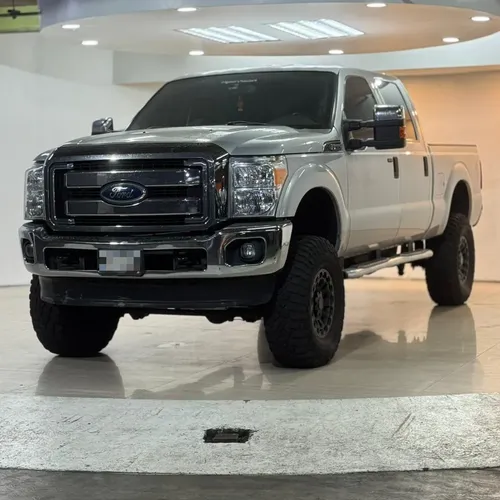 Ford F-250 Super Duty 2011 Plateado Caracas