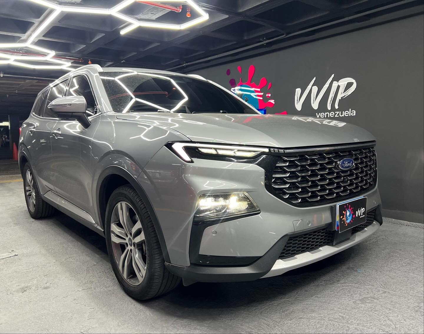 Ford Territory 2025 Gris Caracas