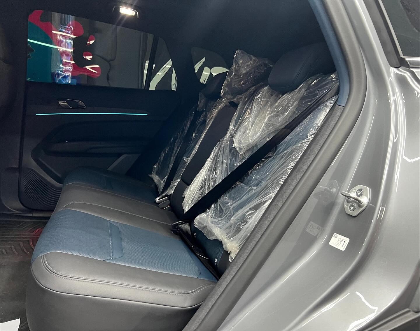 Ford Territory Titanium 2025 gris10