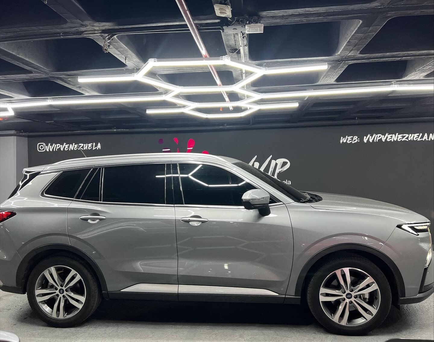 Ford Territory 2025 Gris Caracas