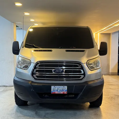 Ford Transit 2015 Gris Caracas