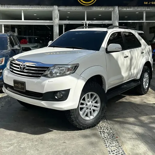 Toyota Fortuner 2018 Blanco Caracas