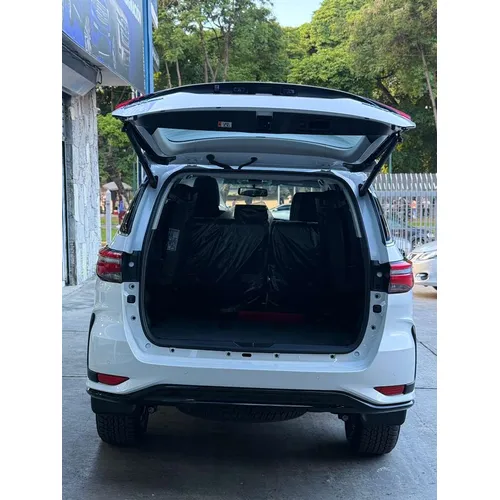 Toyota Fortuner 2026 Blanco Caracas