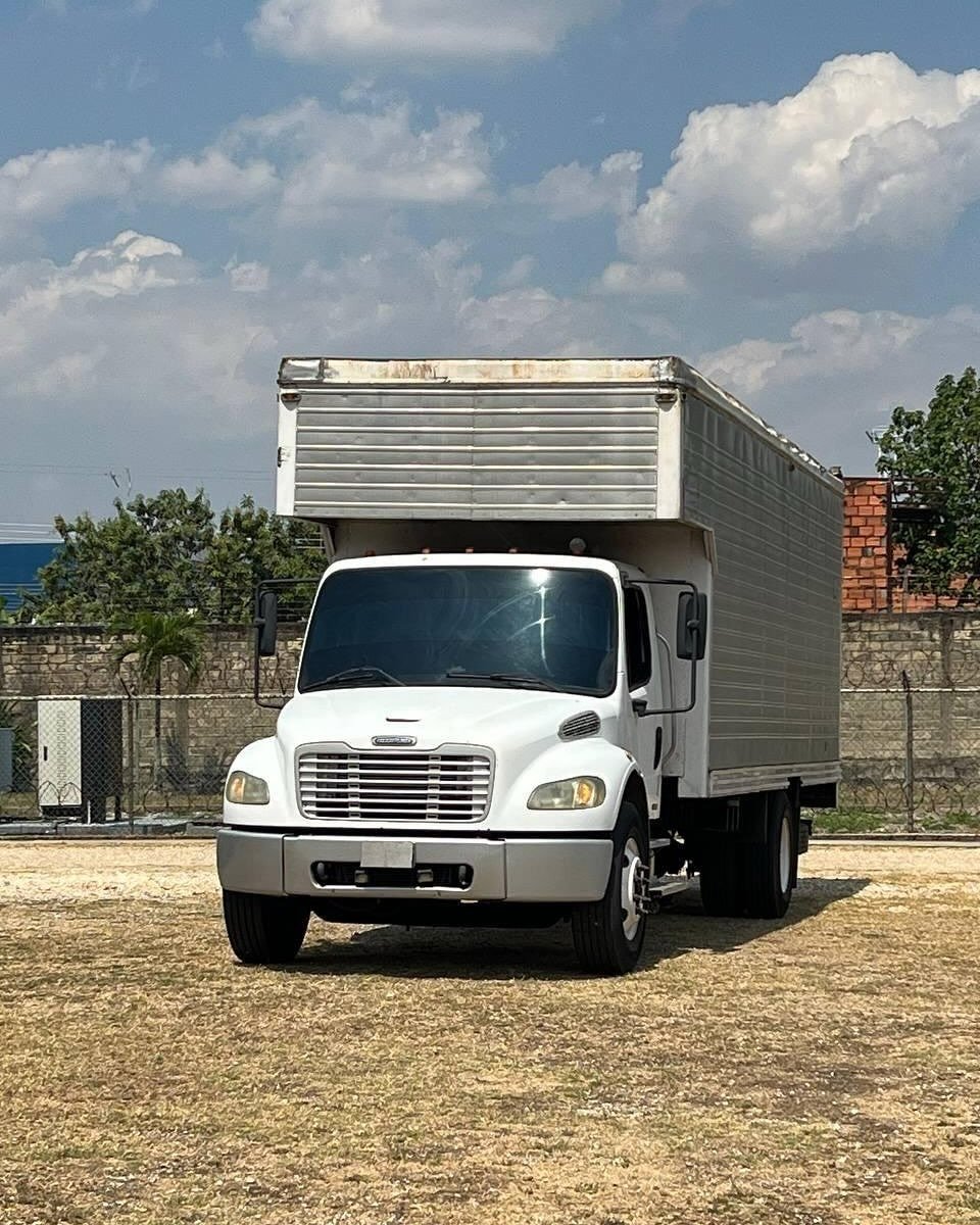 Furgón Freightliner M2 2006 Blanco
