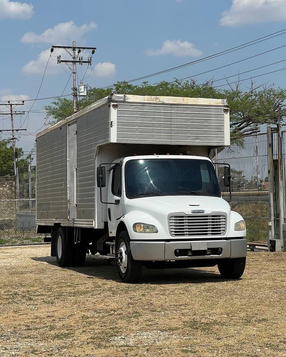 Furgón Freightliner M2 2006 Blanco