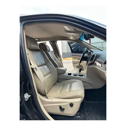Jeep Grand Cherokee 2012 Negro Caracas