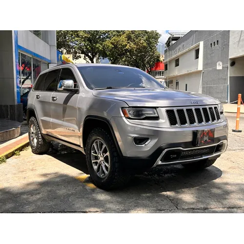 Jeep Grand Cherokee 4G 2013 Plateado Caracas