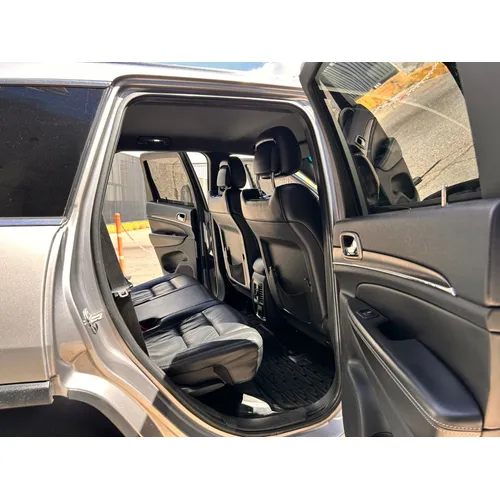 Jeep Grand Cherokee 4G 2013 Plateado Caracas