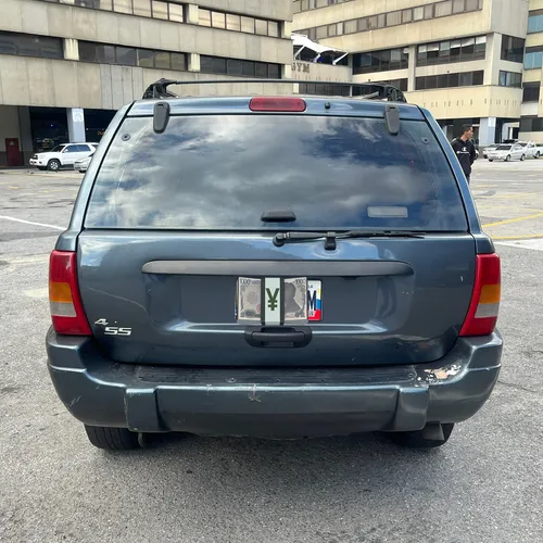 Jeep Cherokee Laredo 2002 Azul Caracas