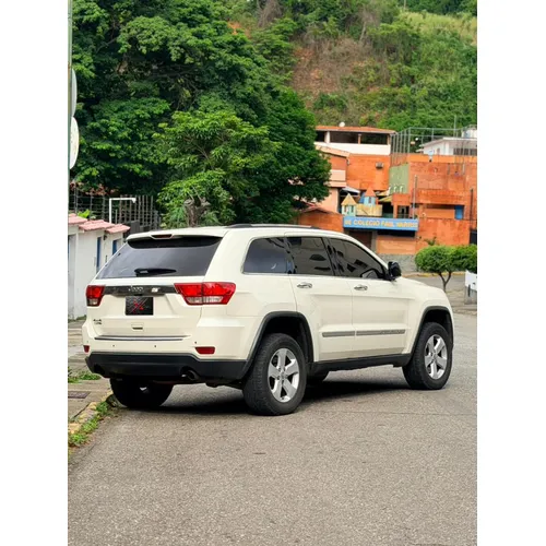 Jeep Grand Cherokee Limited 4G 2013 Blanco Caracas