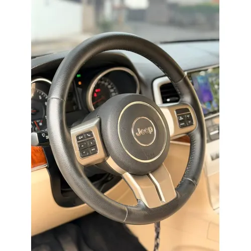 Jeep Grand Cherokee Limited 4G 2013 Blanco Caracas