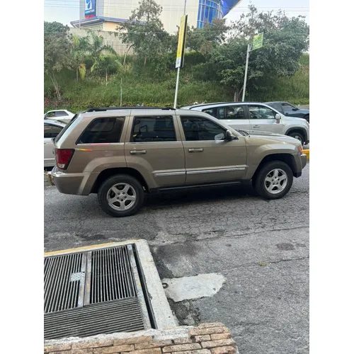 Jeep Grand Cherokee Limited 2007 Dorado Caracas