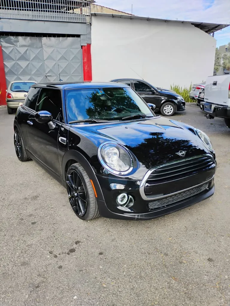 Mini Cooper 2020 Negro Maracay