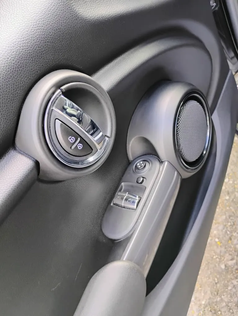 Hatchaback mini cooper 2020 negro8