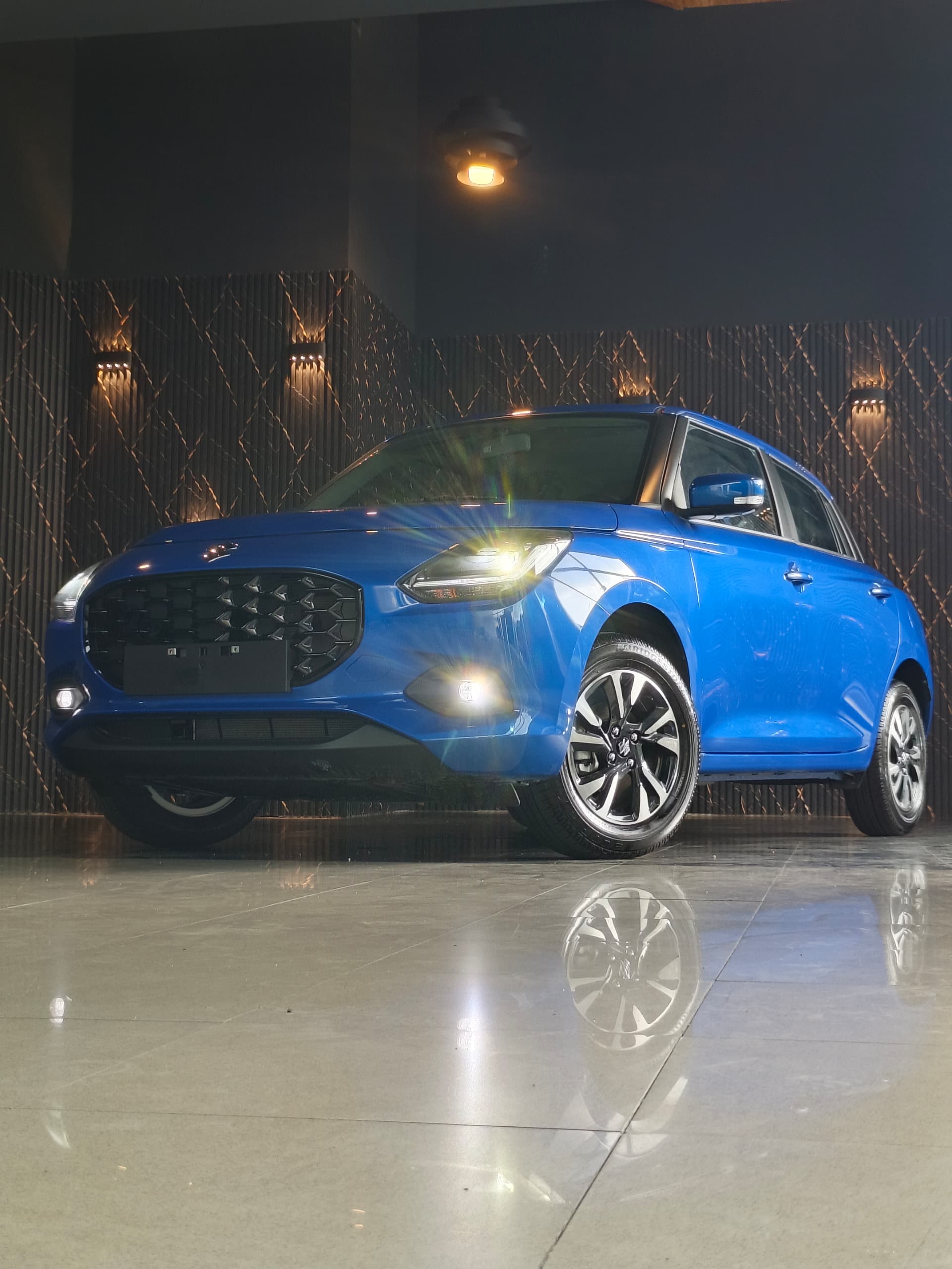 Suzuki 2025 Azul Caracas