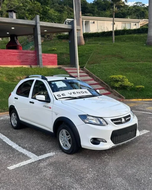 Saipa Quik 2025 Blanco Caracas