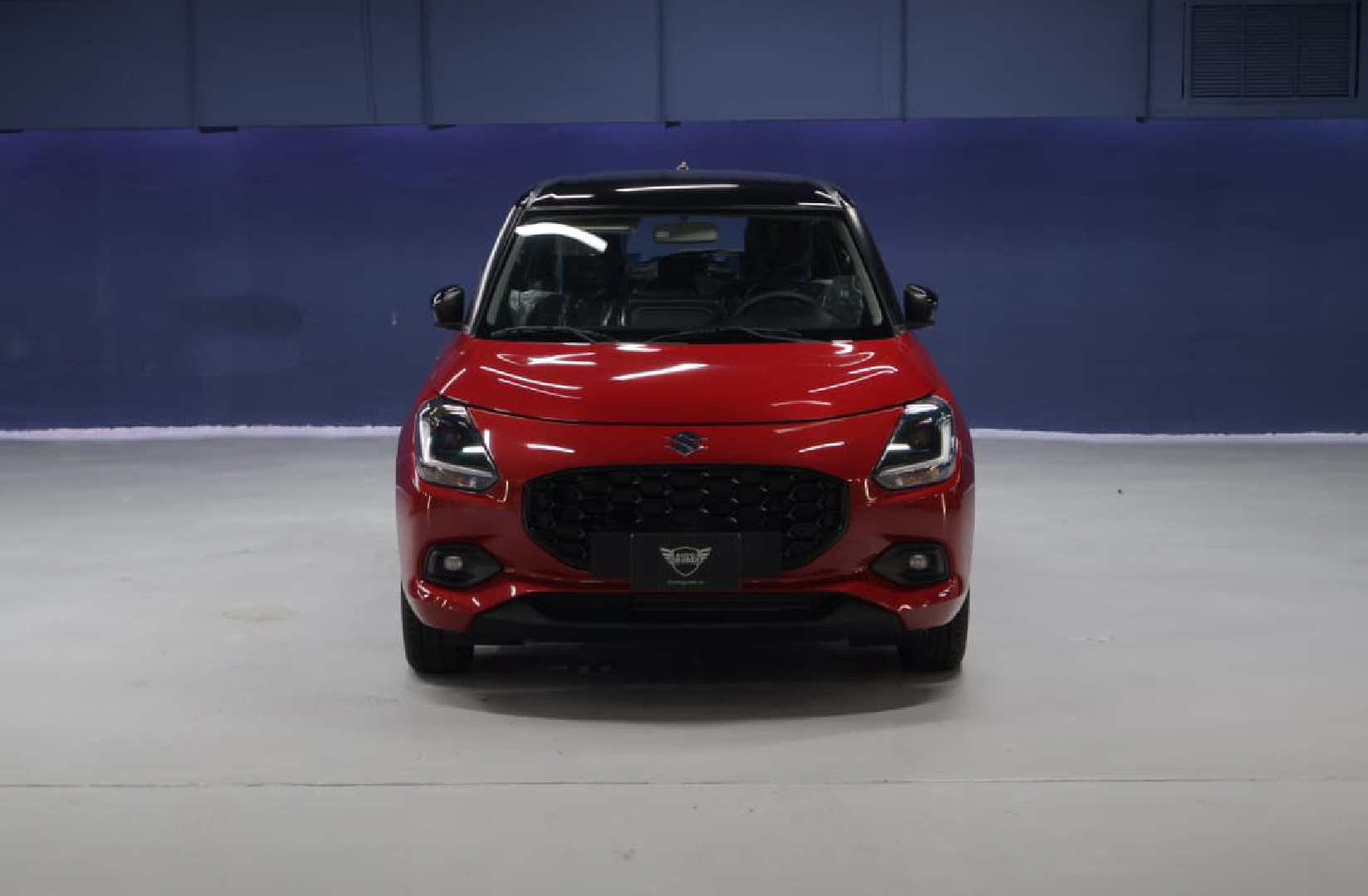 Suzuki Swift 2026 Rojo Caracas