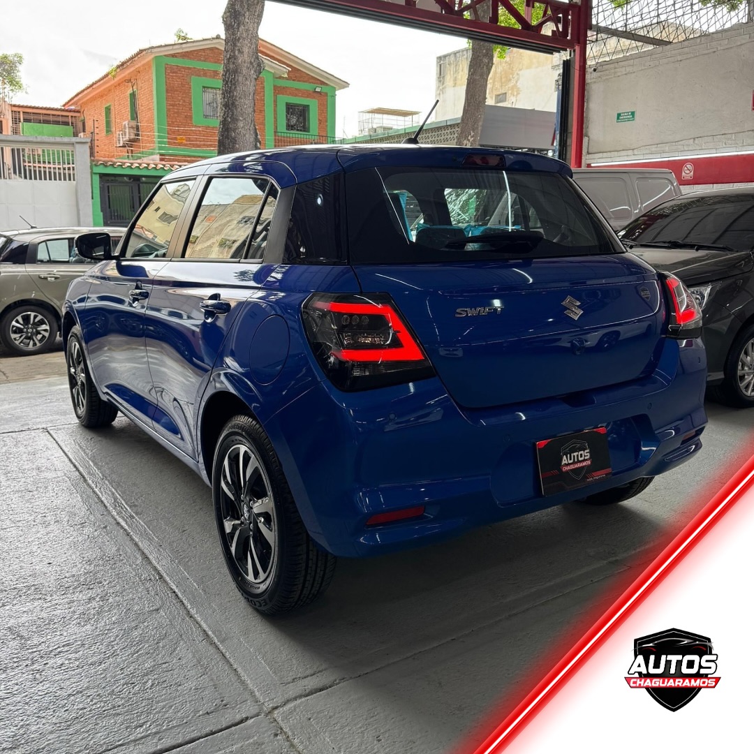 Suzuki Swift GLX 2025 Azul Caracas