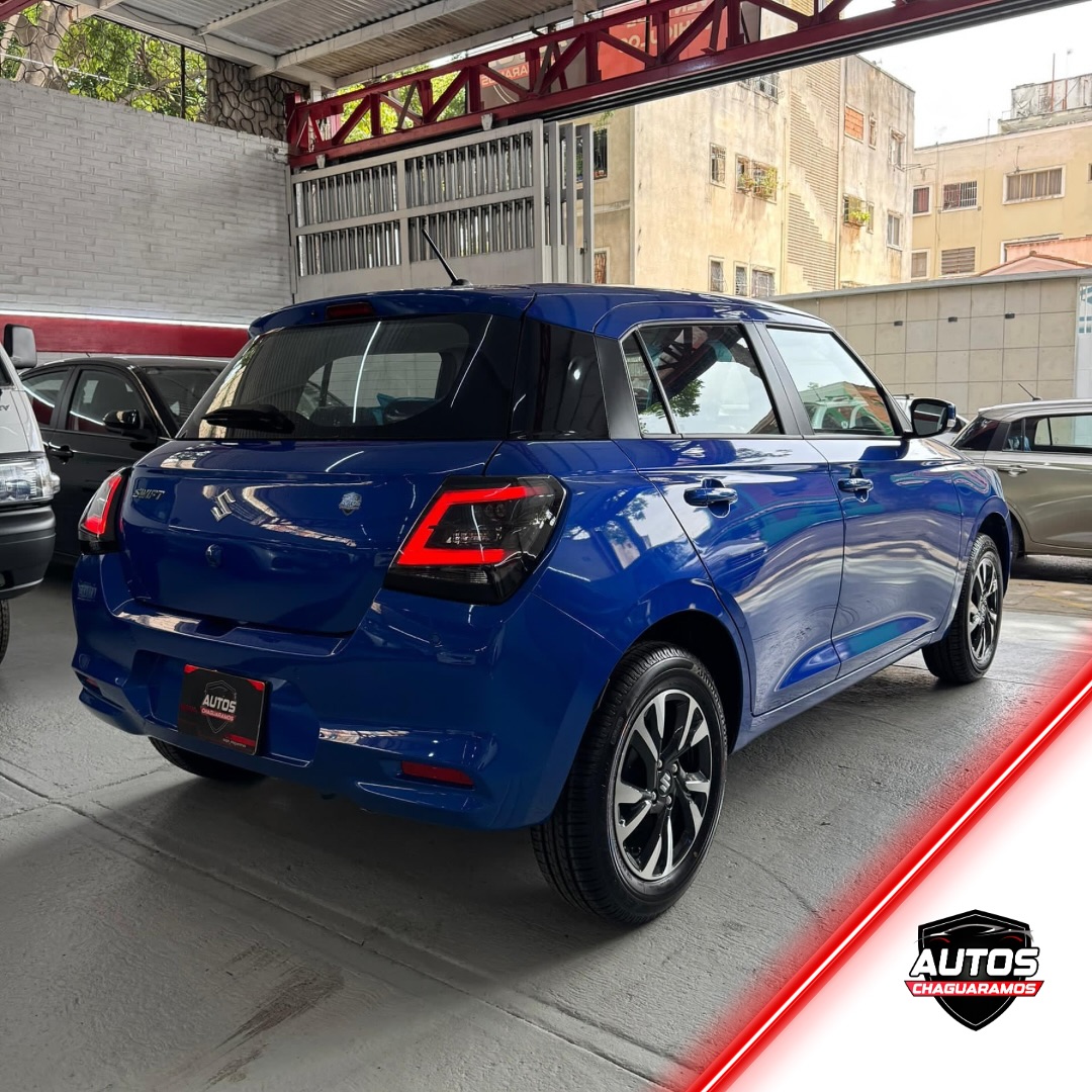 Suzuki Swift GLX 2025 Azul Caracas