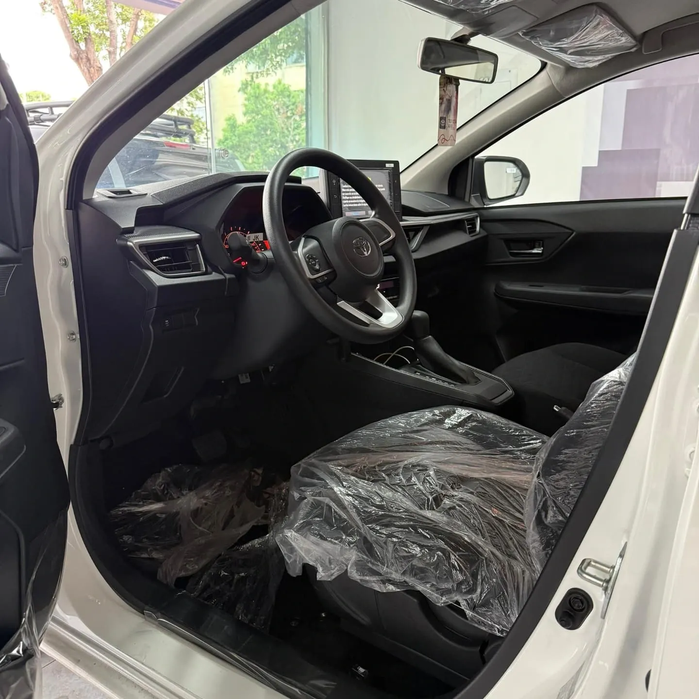 Toyota AGYA 2025 Blanco Caracas