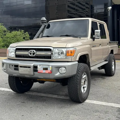 Toyota Land Cruiser 79 Hembrita 2019 Beige Caracas