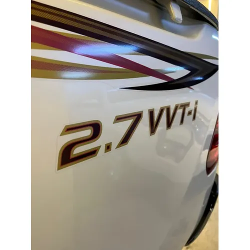 Toyota Hilux Dubai 2022 Blanco Caracas