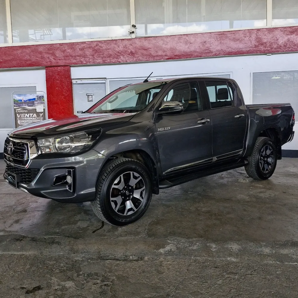 Toyota Hilux SR5 2019 Gris Puerto Ordaz