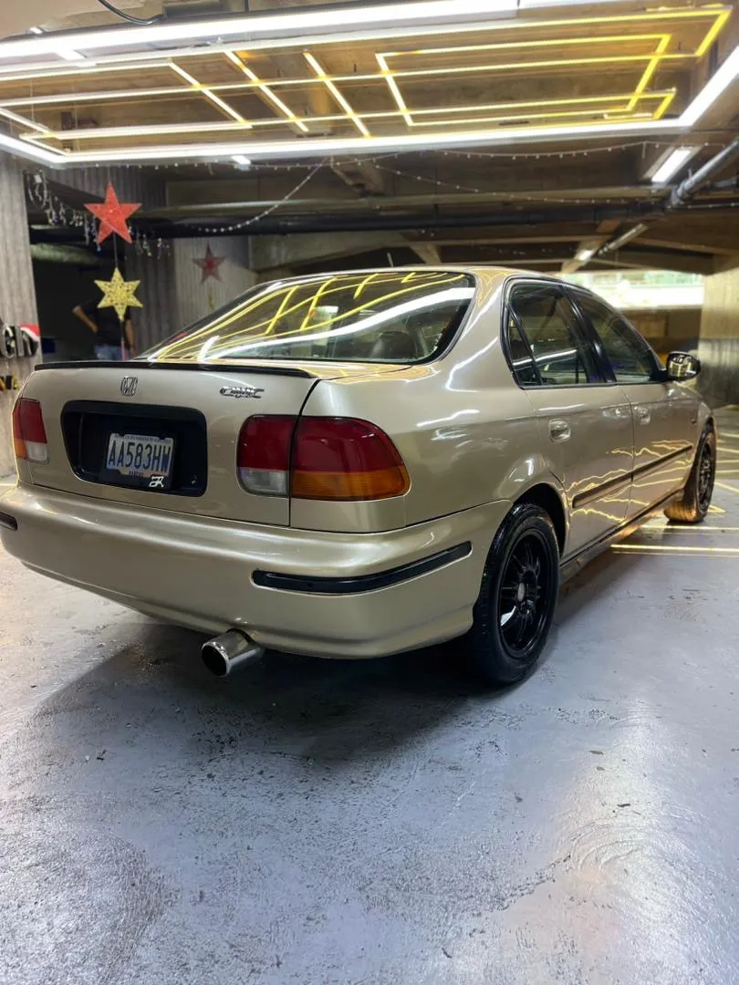 Honda Civic 1998 2000 Dorado Caracas