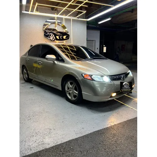 Honda Civic 2007 Plateado Caracas