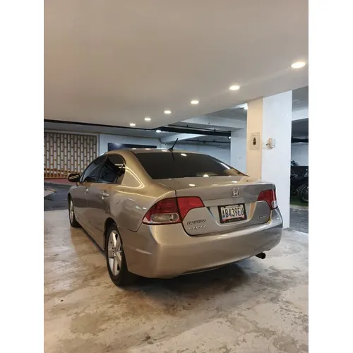 Honda Civic 2007 Dorado Caracas