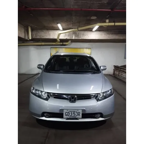 Honda Civic 2008 Plateado Caracas