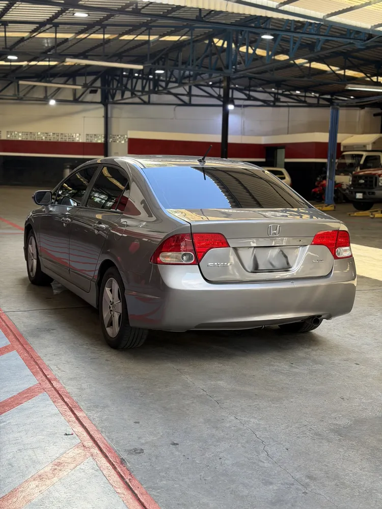 Honda Civic 2008 Gris Caracas