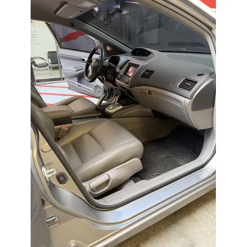 Honda Civic 2008 Gris Caracas