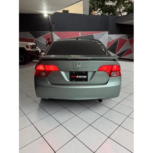 Honda Civic Emotion 2008 Verde Caracas
