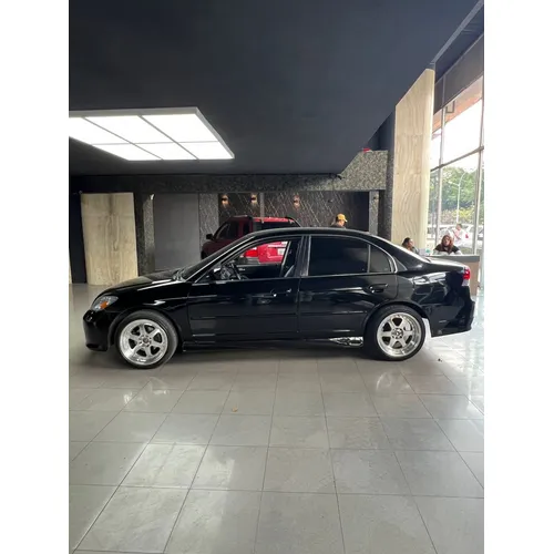 Honda Civic lx 2004 Negro Caracas