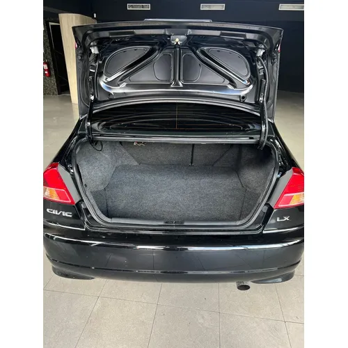 Honda Civic lx 2004 Negro Caracas
