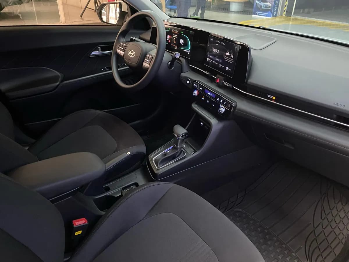Hyundai Accent 2025 Blanco