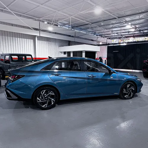 Hyundai Elantra 2025 Azul Caracas