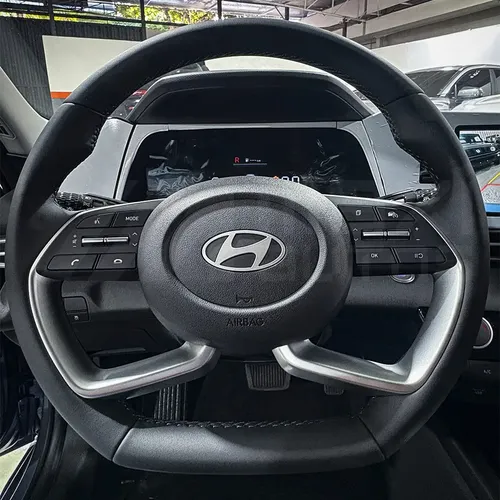 Hyundai Elantra 2025 Azul Caracas